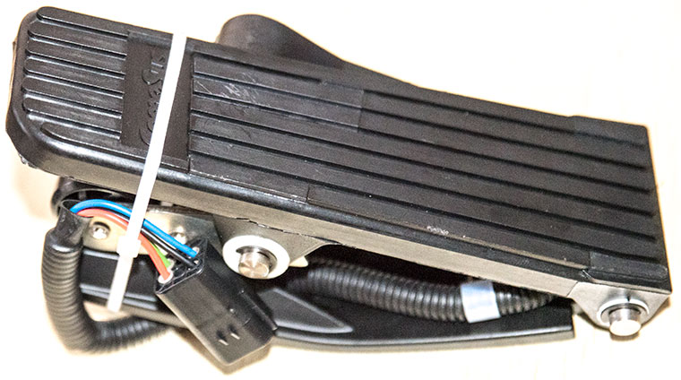 COMESYS Foot Pedal Throttle, FZ3-123-32 For Sevcon Controller, F3-122-131 For CURTIS controller, FZ3-152-343 For ZAPI controller, F3-142-70 For Danaher controller, FZ3-152-3212 For PG controller